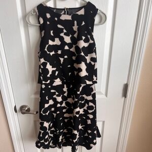Banana Republic Dress Sleeveless‎ Black Beige Print Flounce Hem Size 4